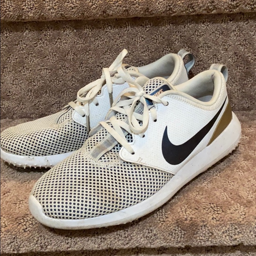 Nike Roshe G 8.5